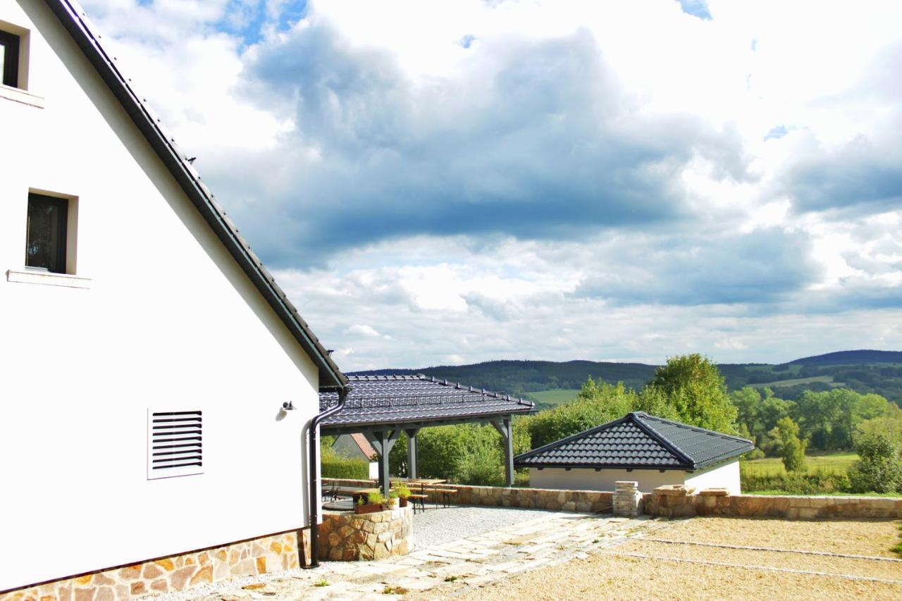 Penzion Na Zlate Ceste Tachov  Bagian luar foto