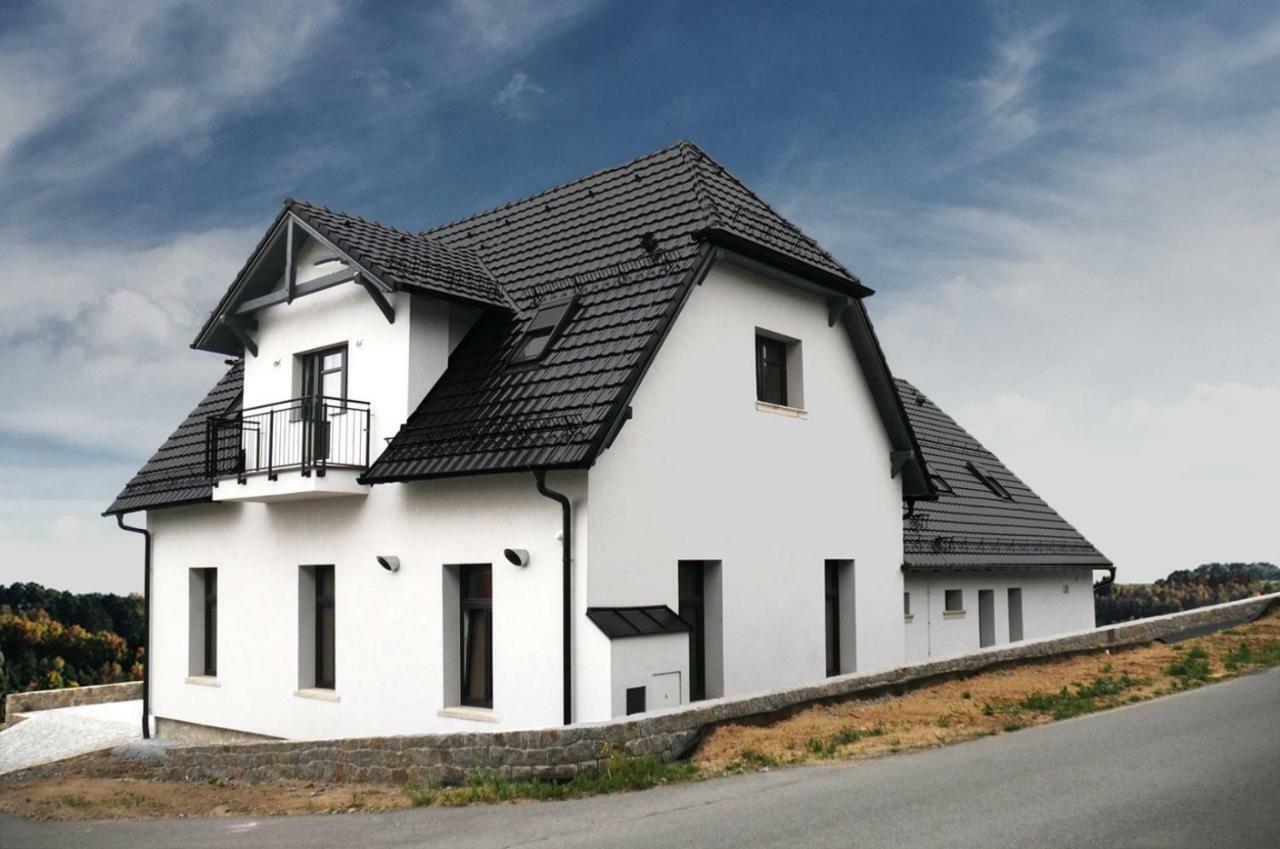 Penzion Na Zlate Ceste Tachov  Bagian luar foto